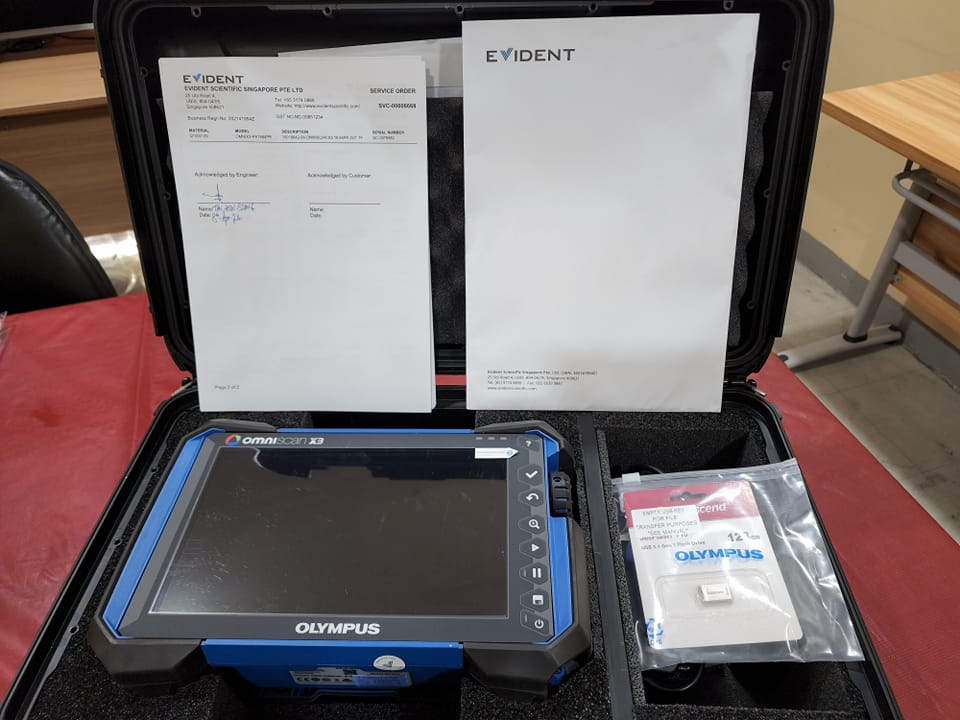 OmniScan X3 64 Industrial NDT Equipment Portable Olympus OmniScan X3 64 phased array UT equipment in industrial environment