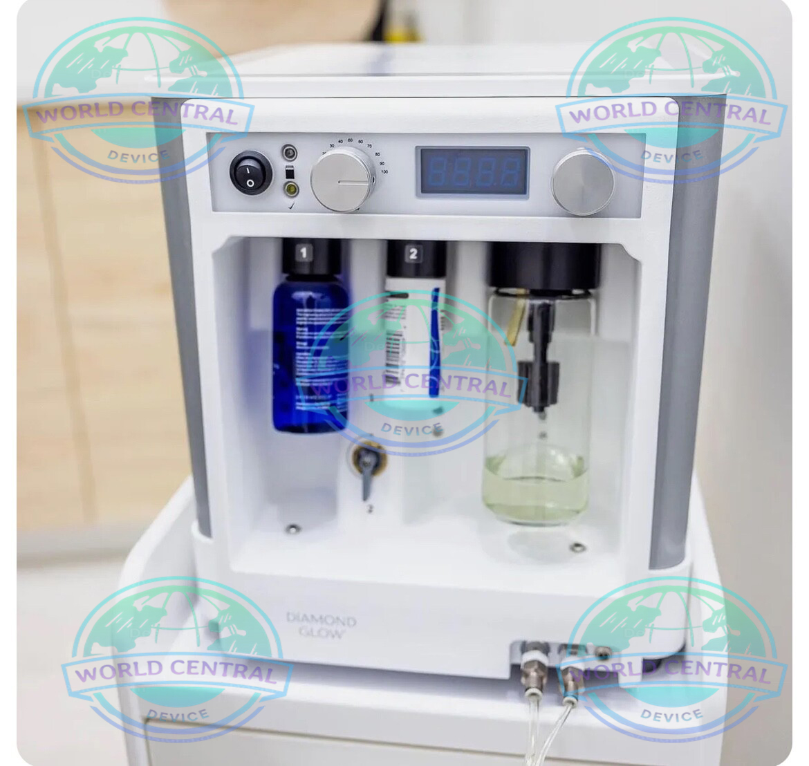 DiamondGlow Facial System Allergan DiamondGlow facial treatment system in aesthetic clinic