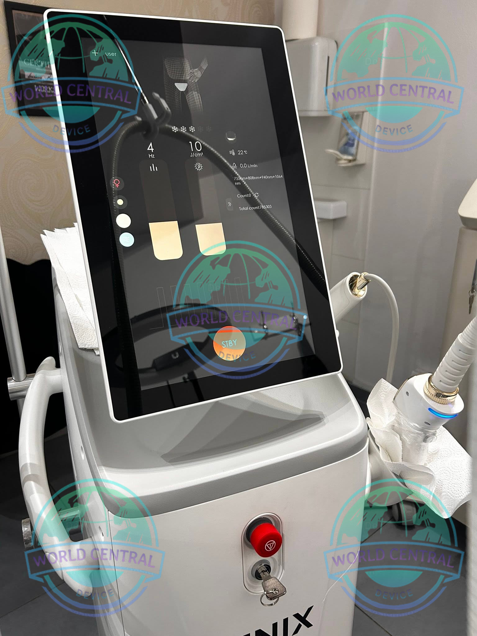 FireFly 2400W Smart Treatment Handpiece Fenix FireFly 2400W laser handpiece and cooling technology