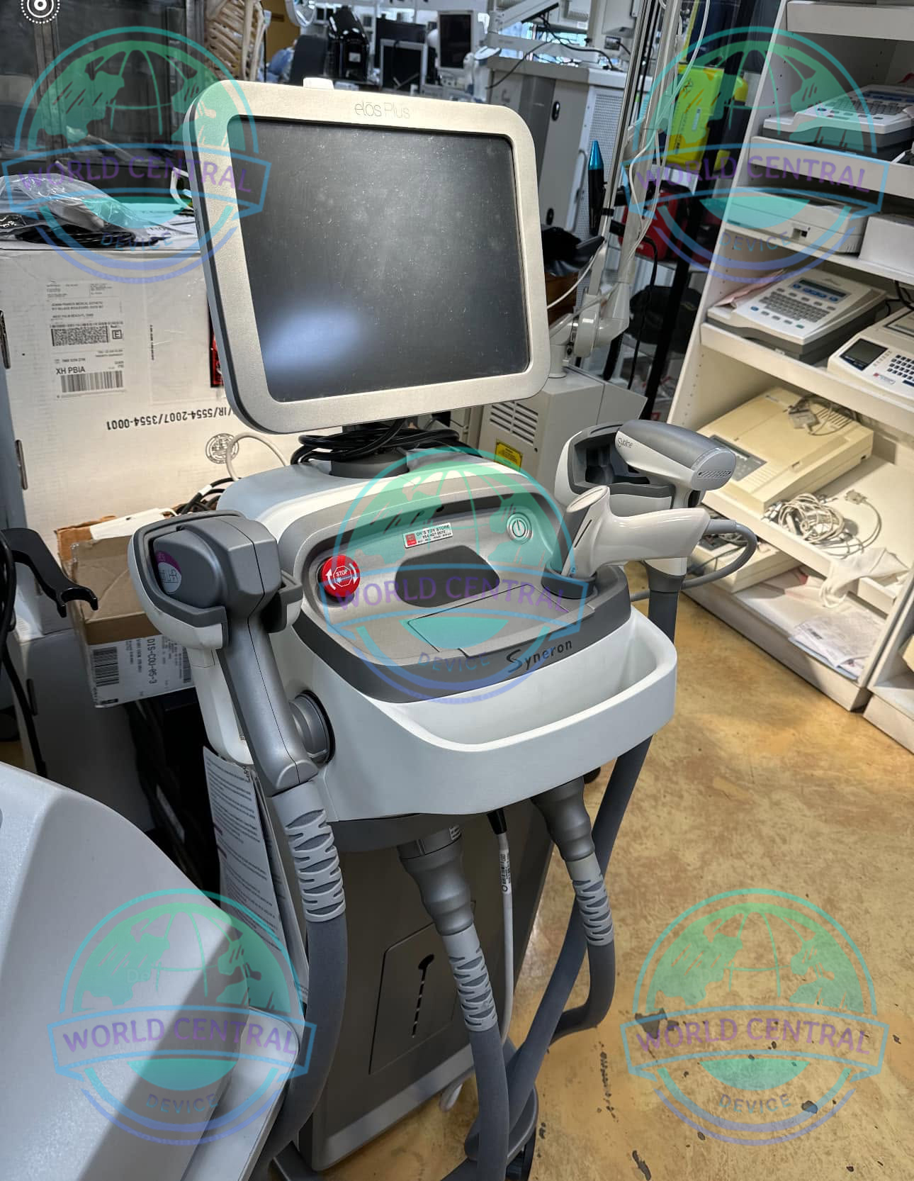 2019 Syneron elōs Plus Aesthetic Platform 2019 Syneron elōs Plus aesthetic platform with multiple treatment applicators