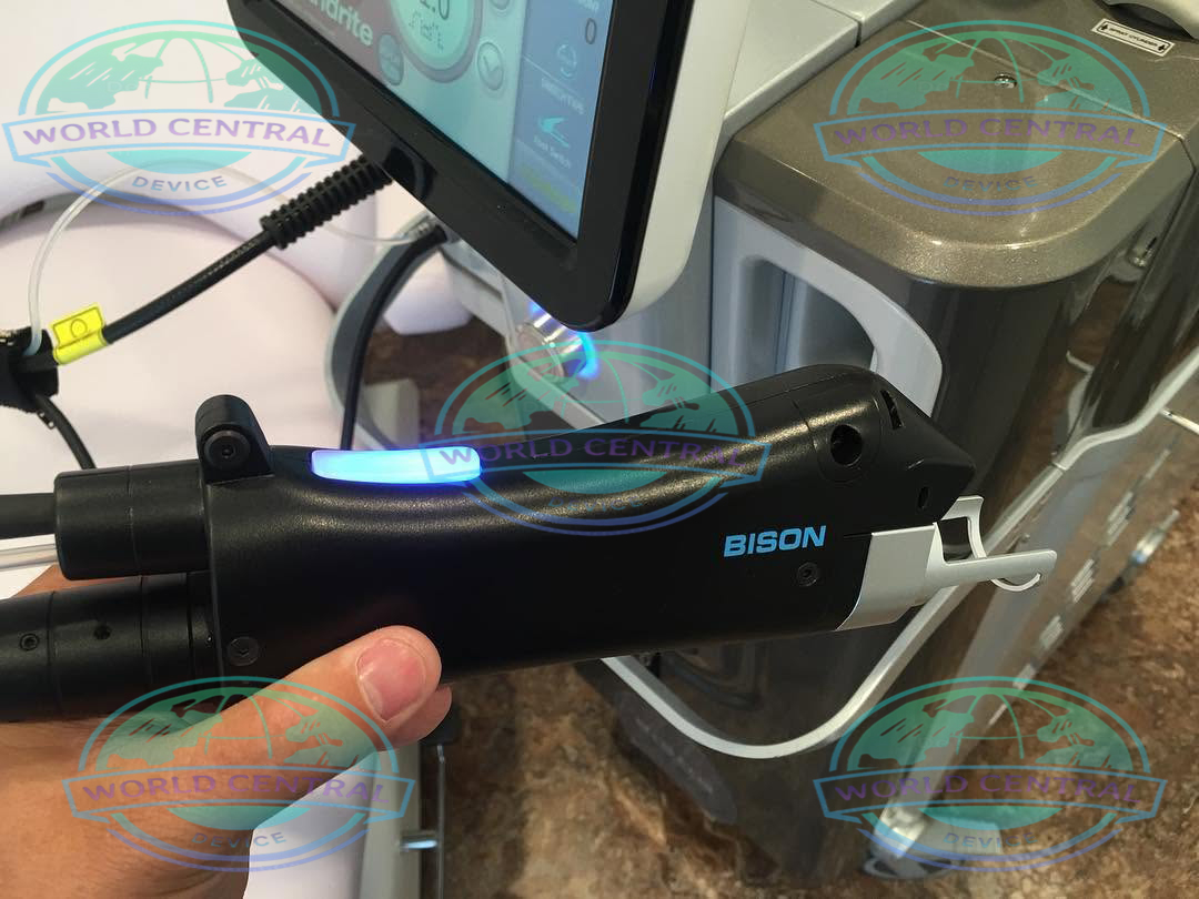 Facial Rejuvenation with Bison Accento Dual Practitioner performing facial skin tightening treatment using Bison Accento Dual Technology System.