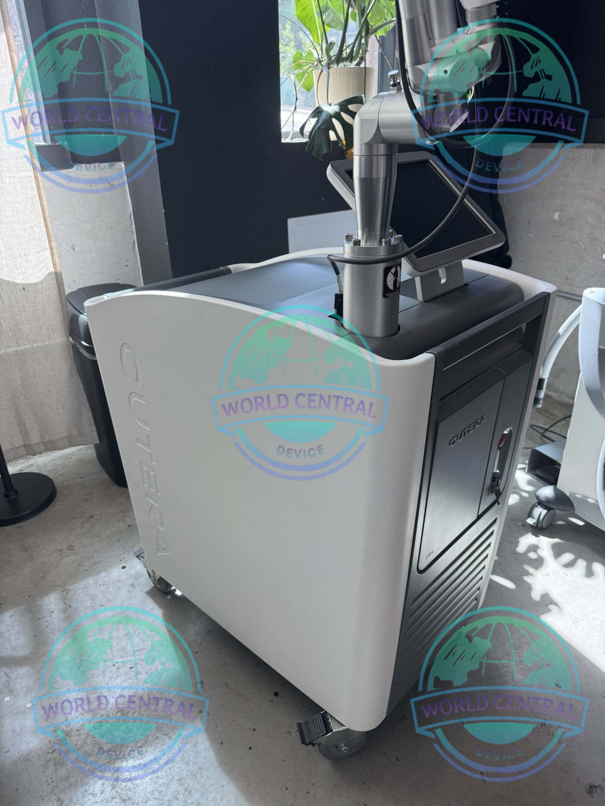 Pigmentation Correction Laser Enlighten III pigmentation treatment procedure