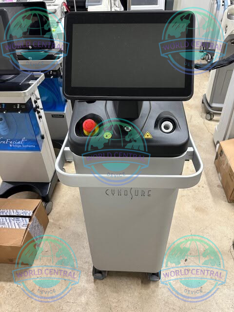 Skintel Melanin Reader Technology Skintel melanin reader integrated with Cynosure Elite iQ laser system