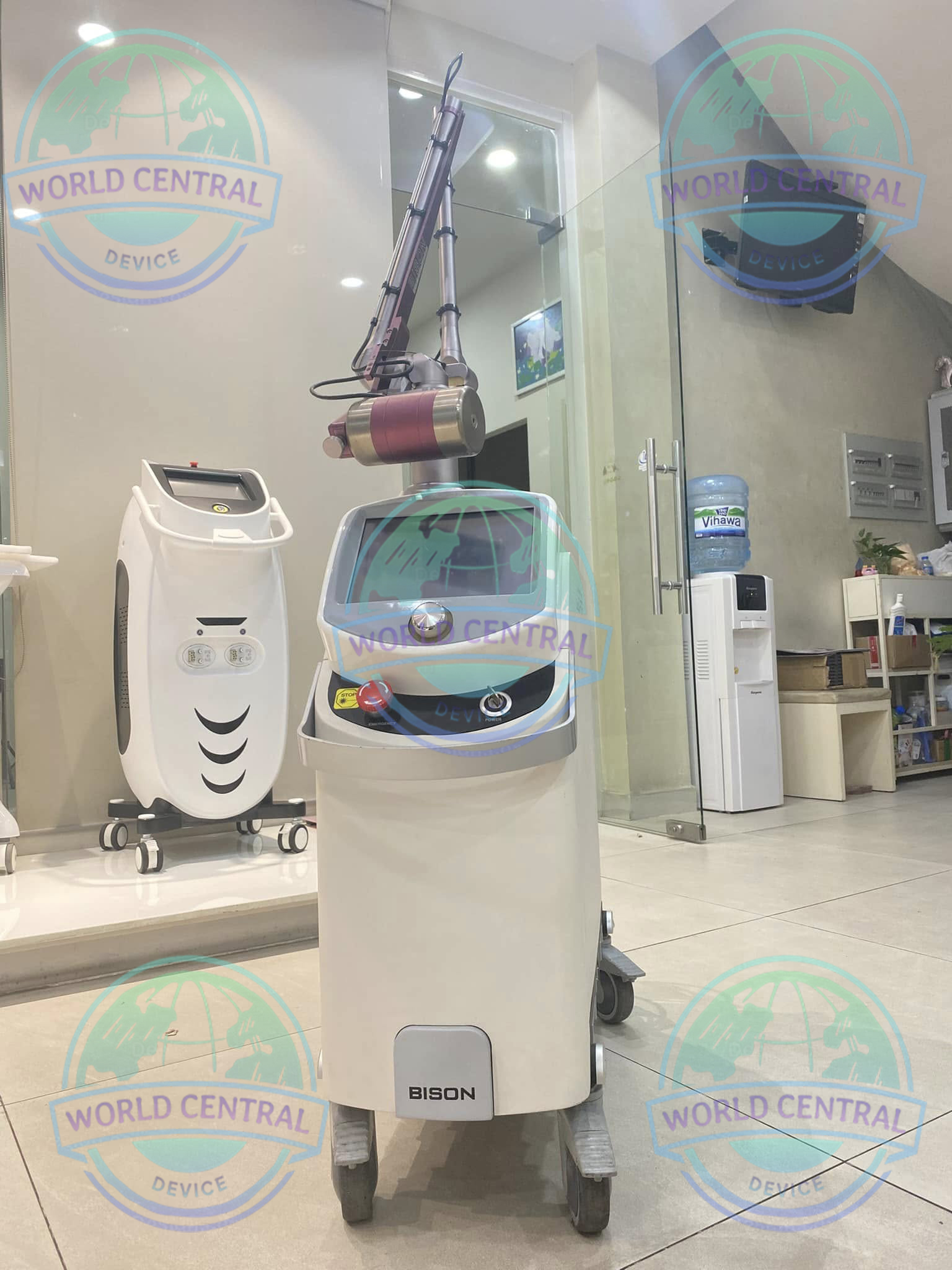 Professional Tattoo Removal with Lucid Q-PTP Bison Lucid Q-PTP laser performing professional tattoo removal treatment.