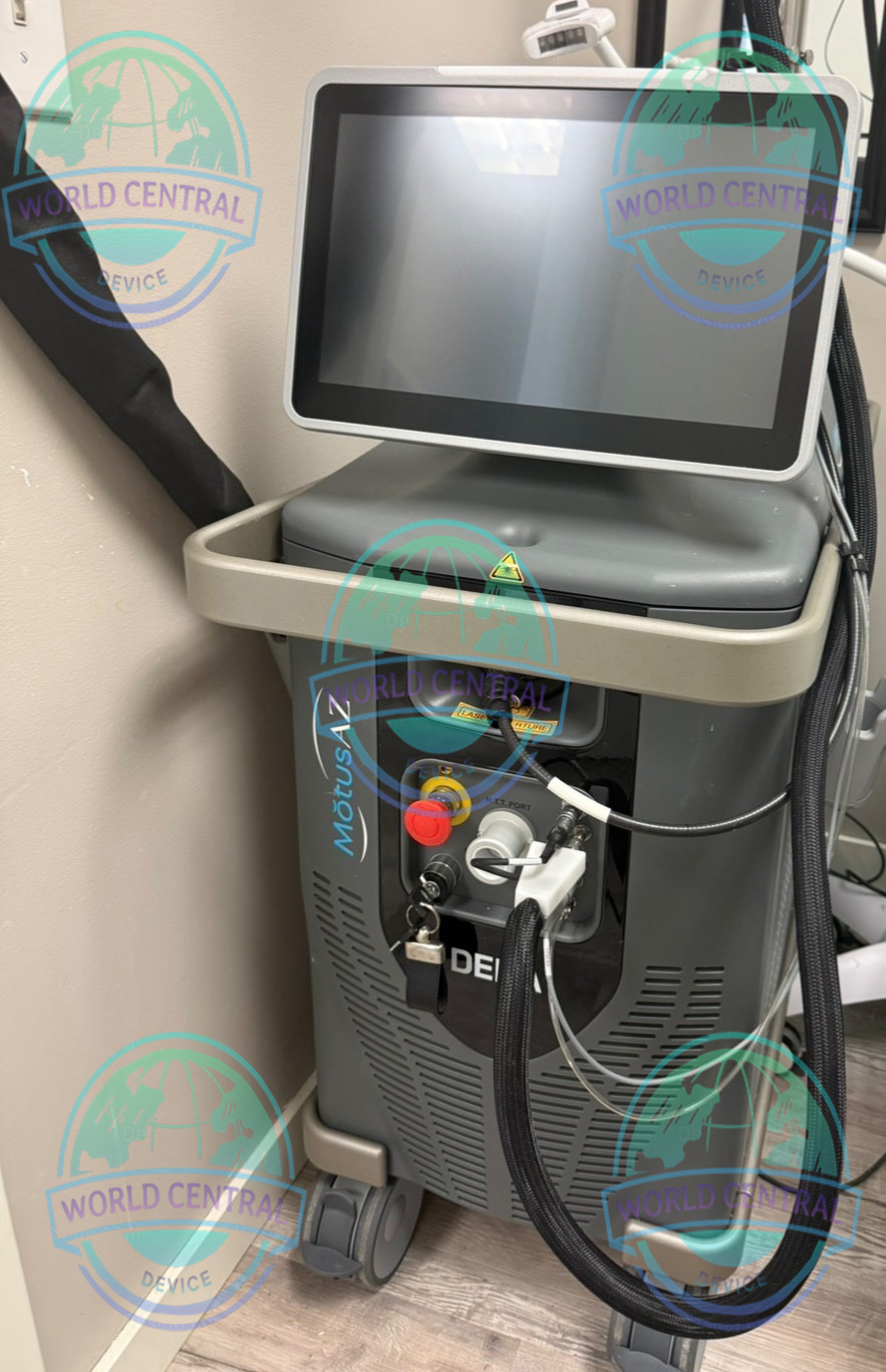 Comfortable Hair Removal with Moveo Patient receiving laser hair removal treatment with DEKA Motus AZ Moveo technology
