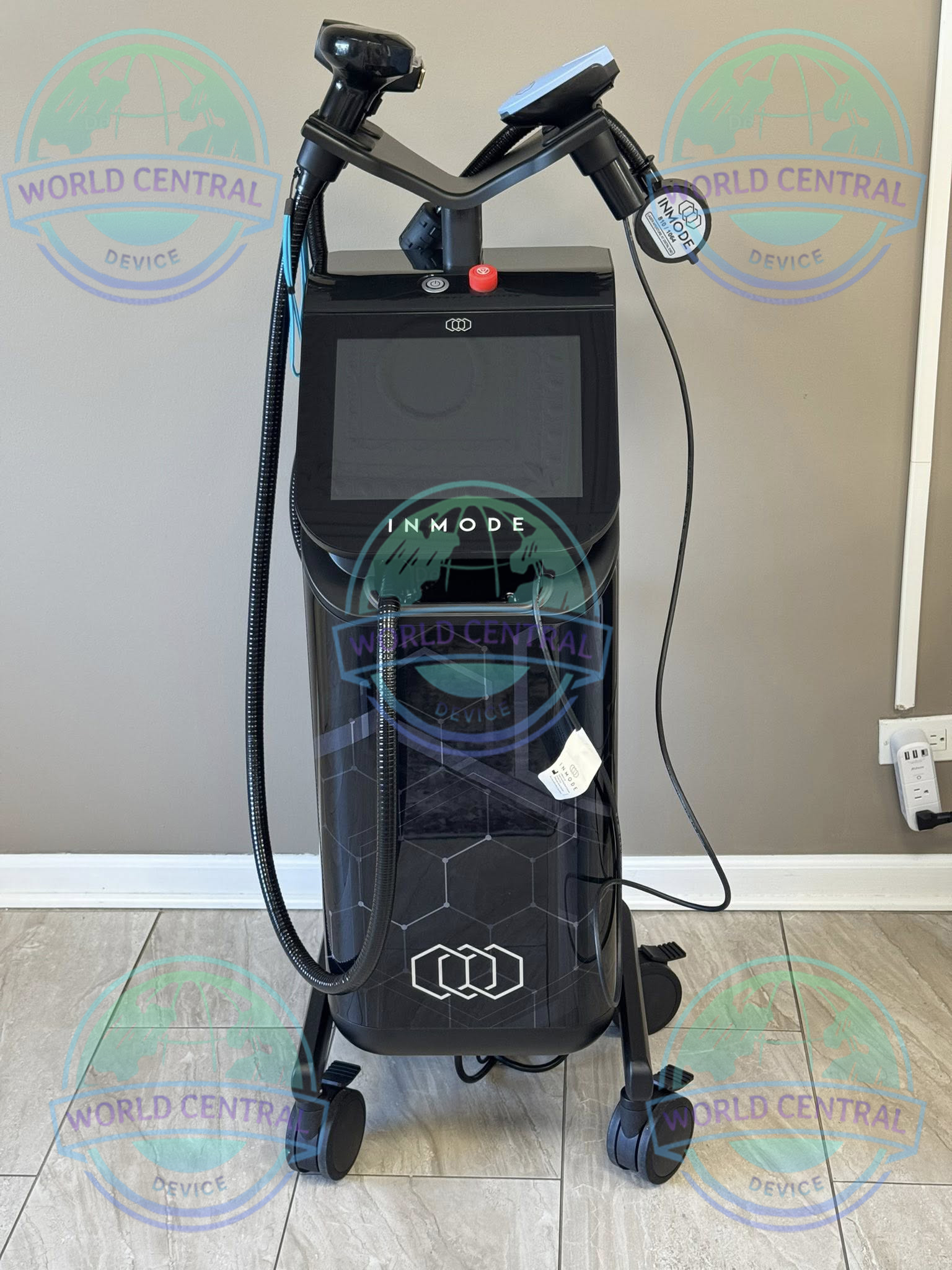 Lumecca Peak IPL Technology Lumecca Peak IPL photofacial treatment using Optimas Max