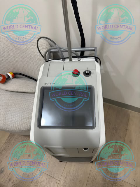 Excel HR User Interface Cutera Excel HR laser touchscreen interface and treatment controls