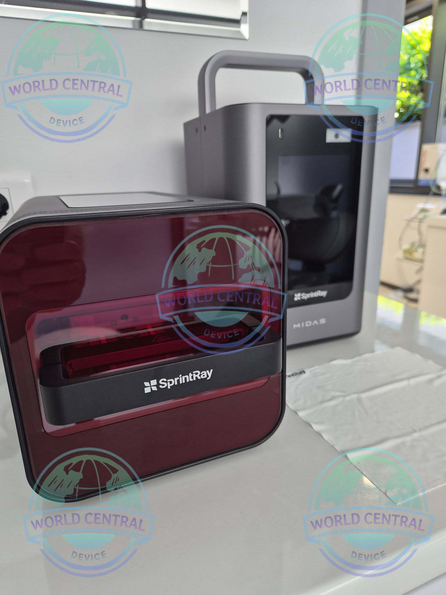 SprintRay Midas Chairside Dental 3D Printer SprintRay Midas Chairside Dental 3D Printer for same-day dental restorations