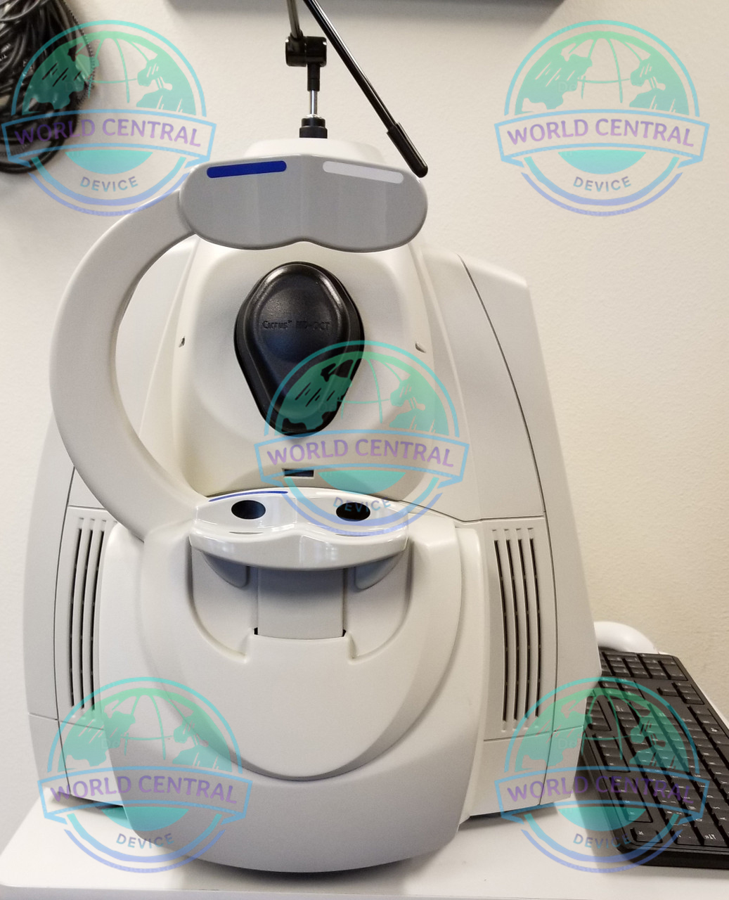 Retinal OCT Imaging with ZEISS CIRRUS 4000 ZEISS CIRRUS 4000 OCT retina scanning examination