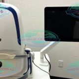 Ophthalmologist performing retinal examination using Optos California
